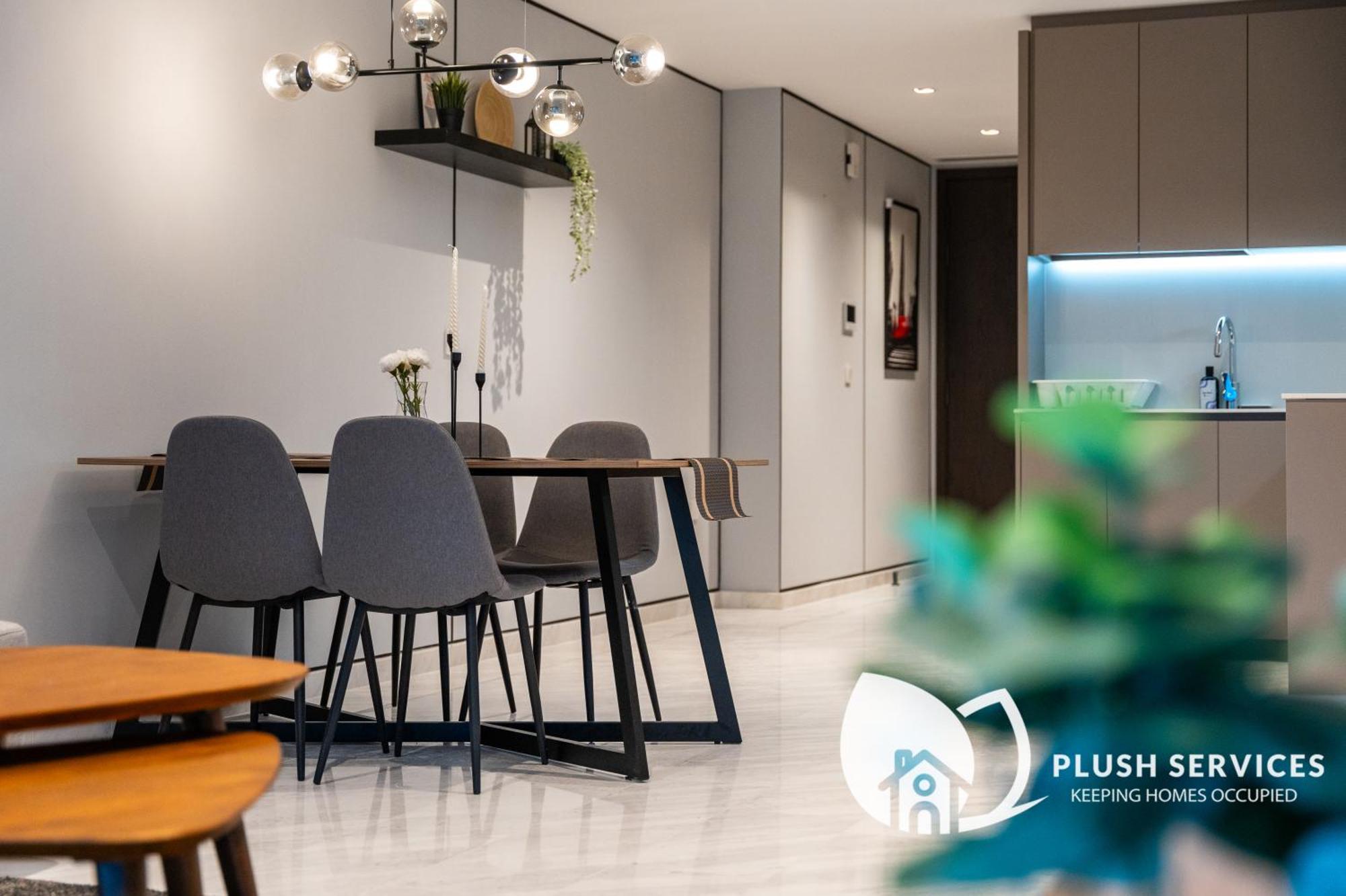 Eaton Residences Klcc By Plush Куала Лумпур Екстериор снимка